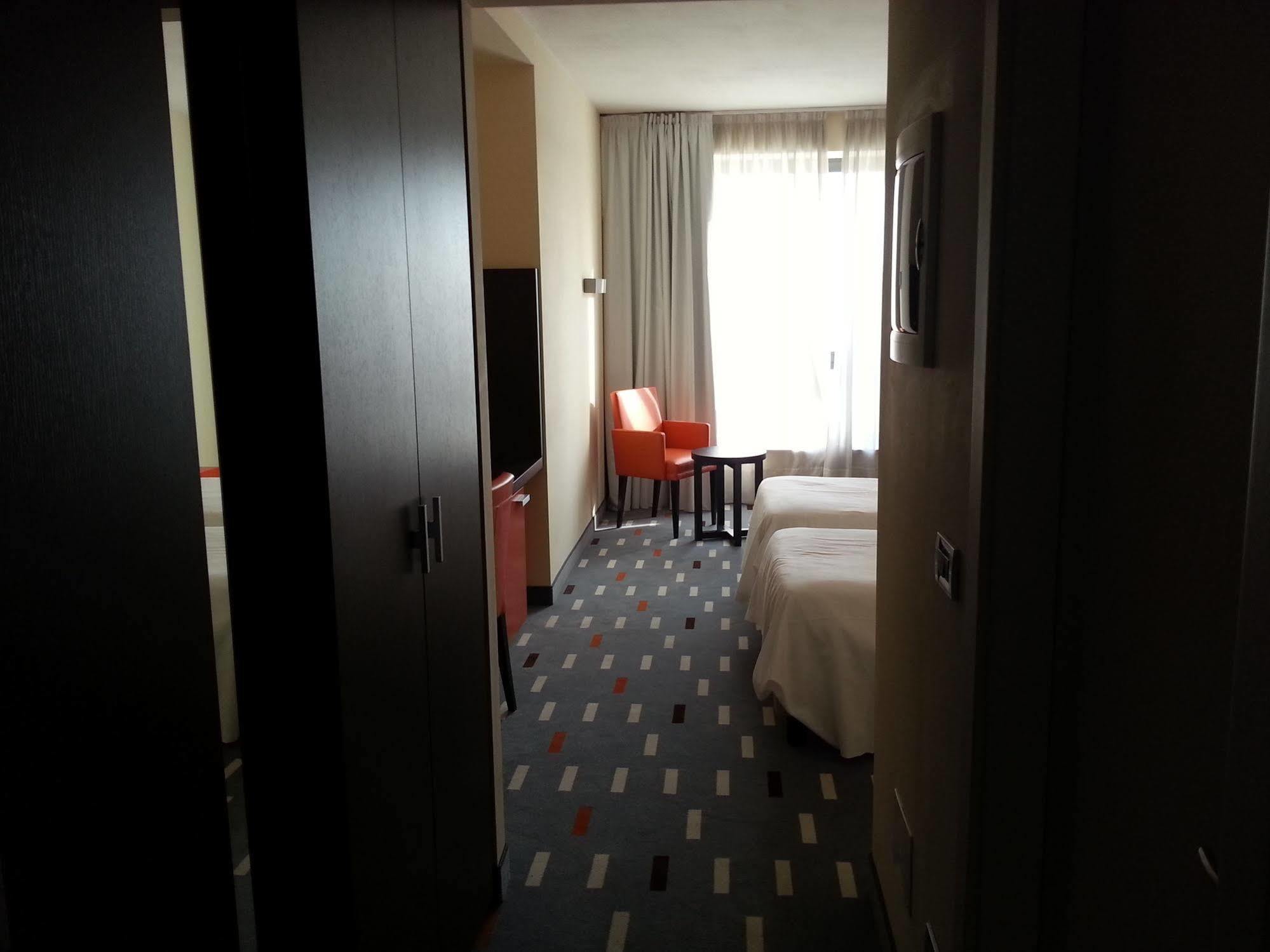 Hotel Major Ronchi Dei Legionari Eksteriør bilde